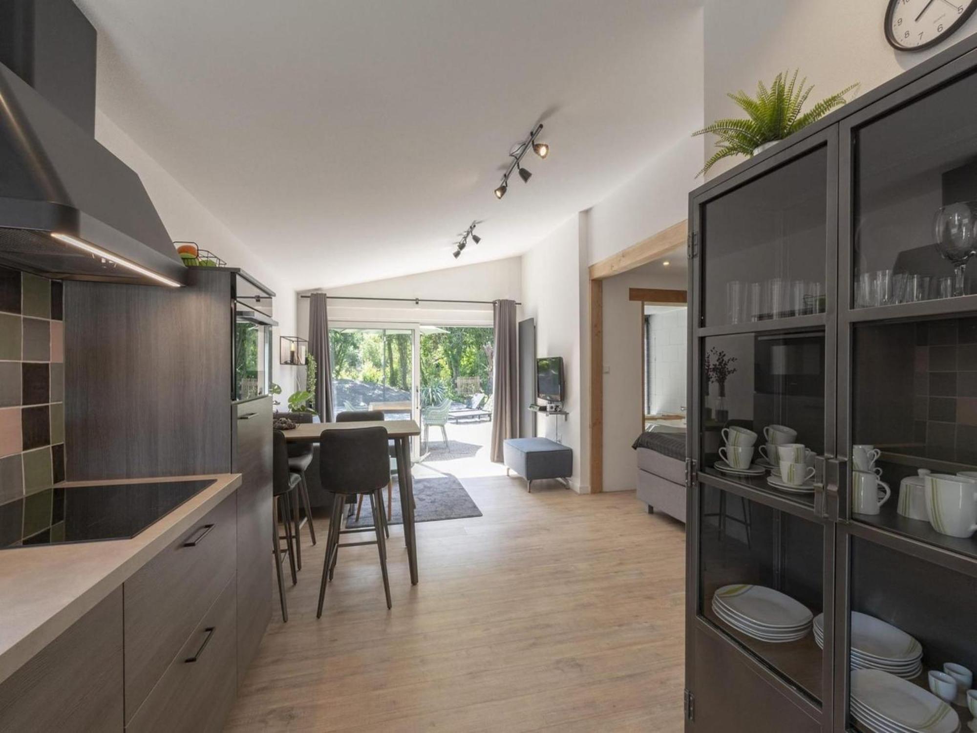Luxurious Furnished Bungalow With Terrace Callantsoog Bagian luar foto
