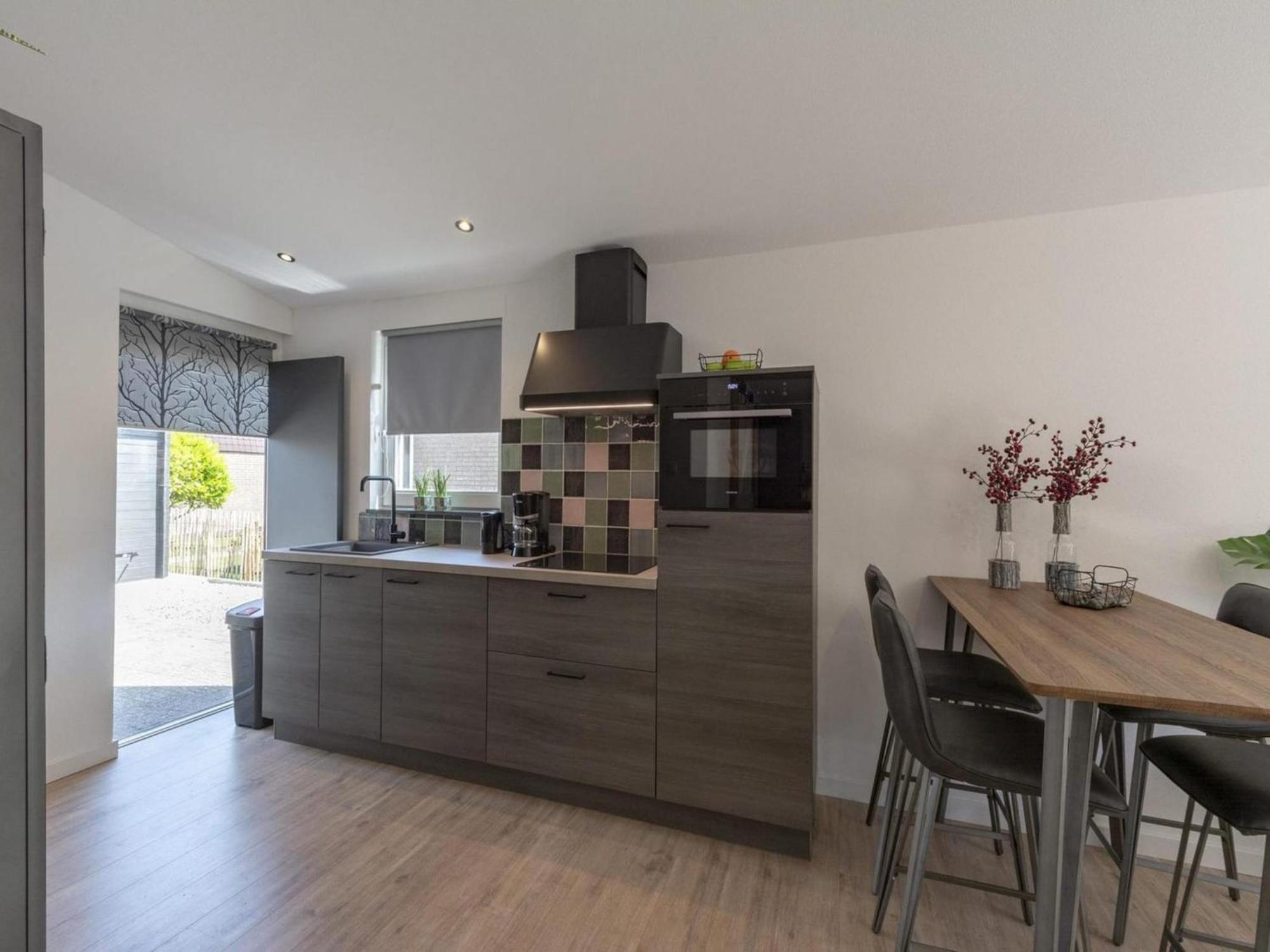 Luxurious Furnished Bungalow With Terrace Callantsoog Bagian luar foto